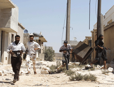 قيادة الجيش الحر تسلمت شحنة سلاح