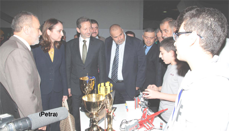 انطلاق فعاليات معرض الرخاء الدولي بعمان