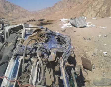 الطريق الصحراوي : وفاة عشريني واصابة والده بحادث سير