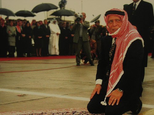 الجمعة ... ذكرى ميلاد المغفور له الملك الحسين -- صور وفيديو الجمعة ... ذكرى ميلاد المغفور له الملك الحسين -- صور وفيديو