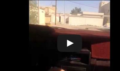 طفل "يفحط" بالسيارة مع أصدقائه فيصطدم بالجدار