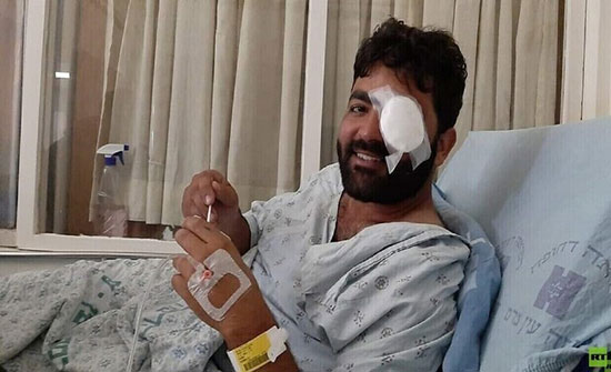 بالفيديو : الصحفي الفلسطيني معاذ عمارنة: الرصاصة لا تزال في رأسي بالفيديو : الصحفي الفلسطيني معاذ عمارنة: الرصاصة لا تزال في رأسي