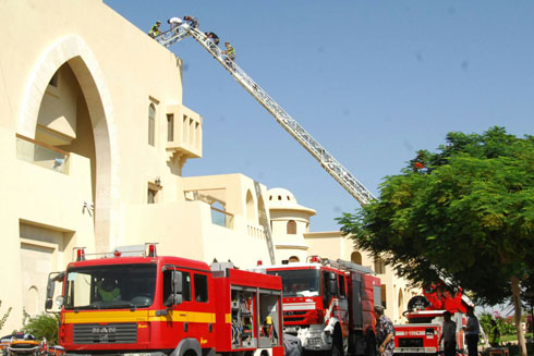 الدفاع المدني ينفذ تمرين وهمي على فندق الرديسون بلو في العقبة الدفاع المدني ينفذ تمرين وهمي على فندق الرديسون بلو في العقبة