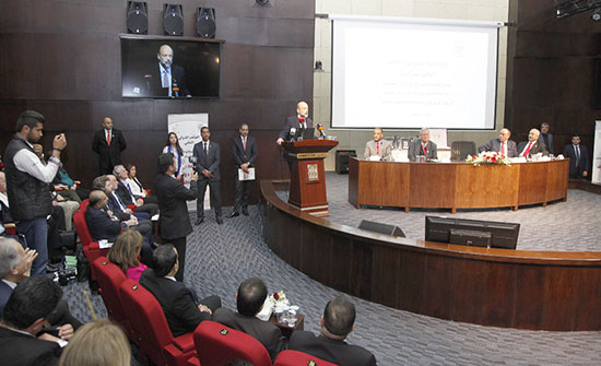 الرزاز: اختزال الديمقراطية بصندوق اقتراع يجعلها فاشلة