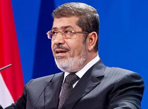 مصدر قضائي: مرسي قد يواجه الإعدام بقضية التخابر مع قطر مصدر قضائي: مرسي قد يواجه الإعدام بقضية التخابر مع قطر