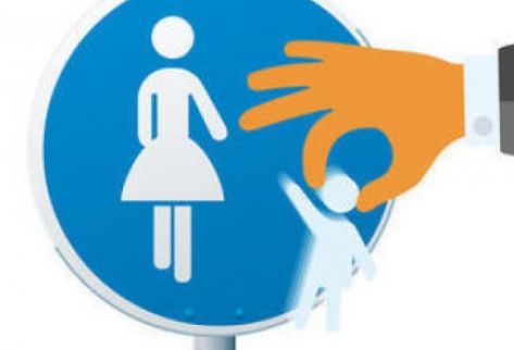 بالفيديو.. سوري حرموه من ابنه بسبب ''كف'' بألمانيا