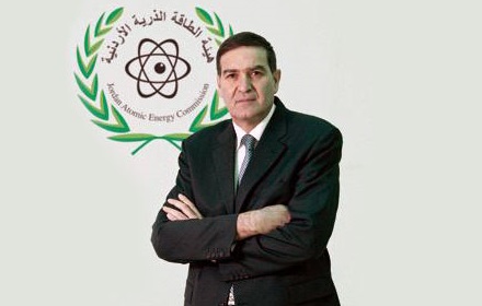طوقان عضوا في لجنة "نزع السلاح النووي" بالجامعة العربية طوقان عضوا في لجنة "نزع السلاح النووي" بالجامعة العربية
