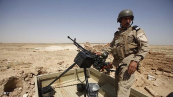 الجيش العراقي يصد هجوما على قاعدة بتكريت الجيش العراقي يصد هجوما على قاعدة بتكريت