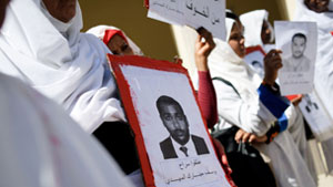 اعتداءات جنسية على ناشطات سودانيات وطلاب تظاهروا ضد الحكومة اعتداءات جنسية على ناشطات سودانيات وطلاب تظاهروا ضد الحكومة