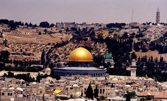 وزير القدس: سلخ أحياء فلسطينية من مدينة القدس ” تطهير عرقي” وزير القدس: سلخ أحياء فلسطينية من مدينة القدس ” تطهير عرقي”