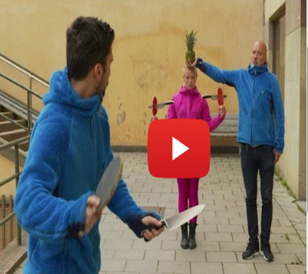 بالفيديو.. فريق سويدي يتحكم بـ السكاكين و كرة تنس طاولة بطريقة مذهلة