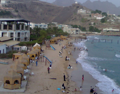 اليمن: الحياة تعود الى عدن بعد تحريرها