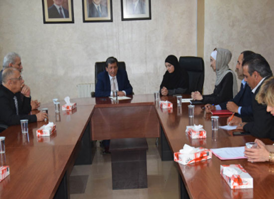 اتفاقية بين "التنمية الاجتماعية" وجمعية المناصير لدعم اسر فقيرة اتفاقية بين "التنمية الاجتماعية" وجمعية المناصير لدعم اسر فقيرة