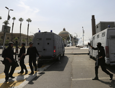 استهداف مدرعة تابعة للشرطة المصرية بمدينة العريش بسيناء