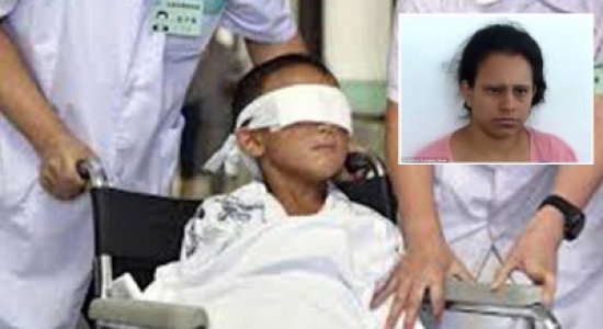 امرأة تفقأ عيني طفلها في طقوس شيطانية امرأة تفقأ عيني طفلها في طقوس شيطانية
