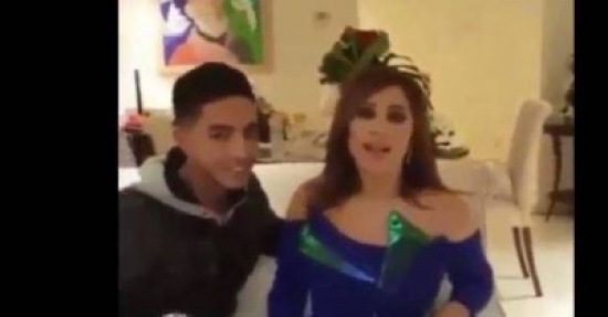 لن تصدقوا ماذا فعل مهووس نجوى كرم لن تصدقوا ماذا فعل مهووس نجوى كرم