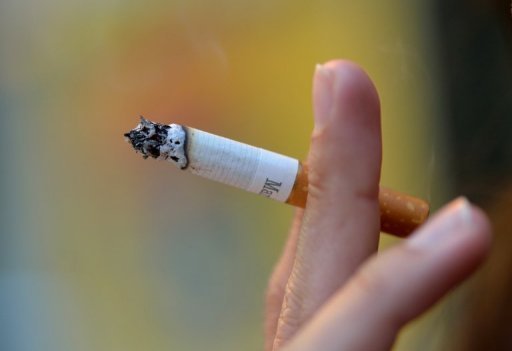 الموظف المدخن يكلف رئيسه نحو 6 آلاف دولار فى العام الموظف المدخن يكلف رئيسه نحو 6 آلاف دولار فى العام
