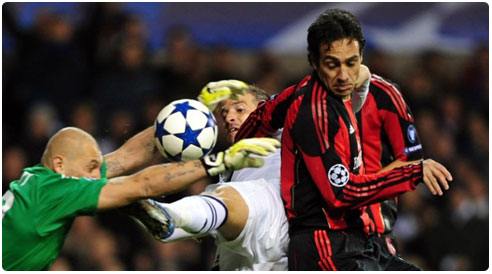 رحلة ميلان في دوري الأبطال تتوقف عند توتنهام