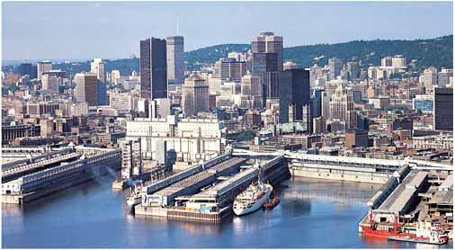 مظاهرة للتنديد بشرطة مونتريال ضد مقتل رجل أسود