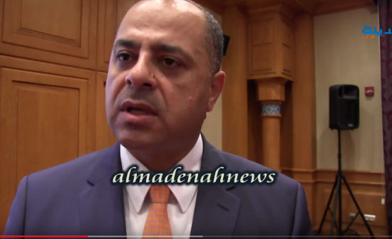 أبو صعيليك يقترح صرف راتب شهر للعاملين في القطاع العام أبو صعيليك يقترح صرف راتب شهر للعاملين في القطاع العام
