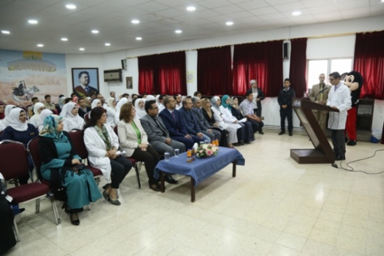 تمريض "الأردنية" تنفذ نشاطا توعويا في المدرسة النموذجية