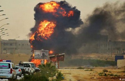 مصر تستقبل جثامين 6 مصريين لقوا حتفهم في تفجيرات ليبيا الجمعة