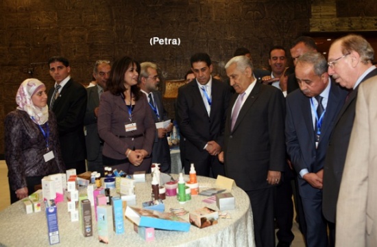 رئيس الوزراء يرعى ملتقى صناعي لمستثمري شرق عمان