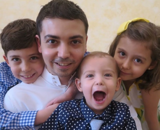 سعودي يترك وظيفة راتبها 32 ألفاً لأجل يوتيوب!