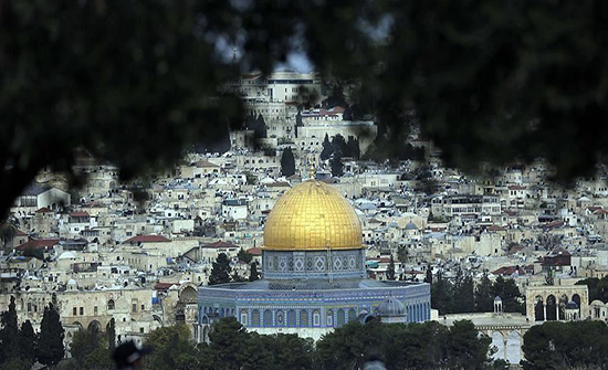 في ذكرى إحراقه.. دعوات بالعالم الإسلامي لحماية "الأقصى" .. بالفيديو