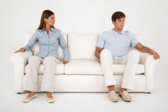 3 أخطاء تقع بها حواء تستفز الرجل وتدفعه للخيانة 3 أخطاء تقع بها حواء تستفز الرجل وتدفعه للخيانة