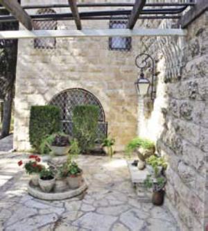 فعاليات طالبية تزور متحف الشهيد وصفي التل