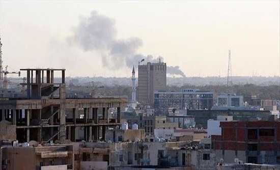 ليبيا.. إصابة 10 مدنيين في قصف لمليشيات حفتر شرقي طرابلس