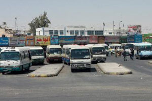 تعليق قرار الشطب والاستبدال التحديثي لوسائط النقل العام لمدة عام