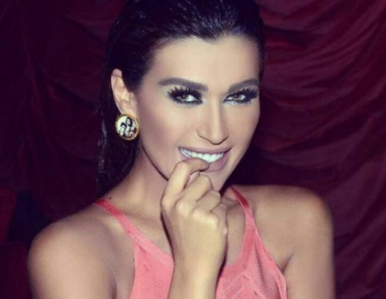 نادين الراسي في صورة جريئة مع ....! نادين الراسي في صورة جريئة مع ....!