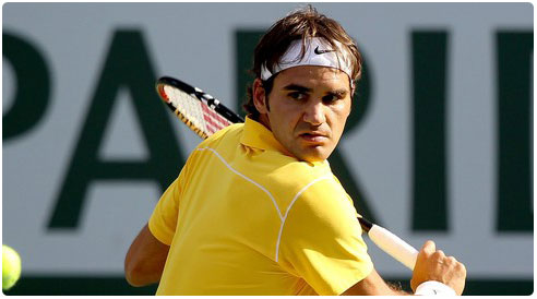 فيدرر يضرب موعداً مع ديوكوفيتش