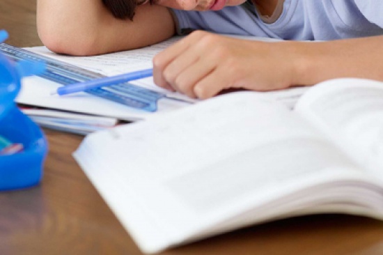 صور: مراهق مكسيكيّ ينتحر بسبب واجباته المدرسيّة