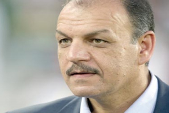 عدنان حمد: لست مع توقف الدوري الأردني قبل مواجهة اليابان عدنان حمد: لست مع توقف الدوري الأردني قبل مواجهة اليابان
