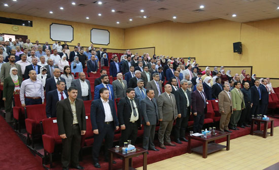 رئيس جامعة الزرقاء يلتقي أعضاء الهيئة التدريسية رئيس جامعة الزرقاء يلتقي أعضاء الهيئة التدريسية