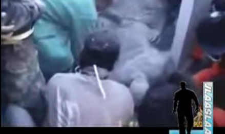 مات ساجد وهو مطمور في الرماد