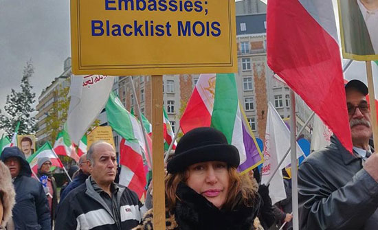 نواب أوروبيون يطالبون بطرد عملاء مخابرات إيران