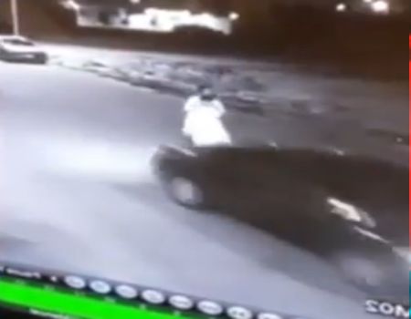 بالفيديو.. لحظة اختطاف طفل بالسعودية بالفيديو.. لحظة اختطاف طفل بالسعودية