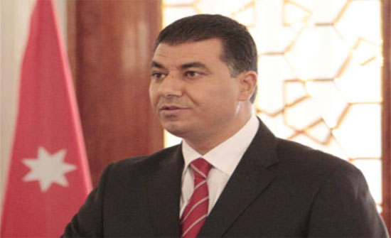 وزير الزراعة يتفقد مشاريع زراعية ريادية في المفرق