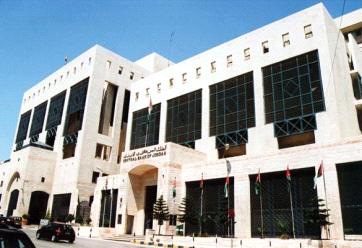 الحكومة ترفع ترخيص البنوك إلى مليون دينار