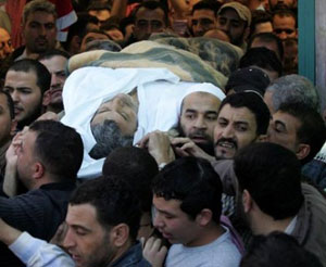 تشييع جثمان ضحية "الداخلية " الى مقبرة سحاب