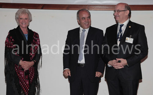 بالصور : الأميرة منى الحسين تفتتح المؤتمر التمريضي الأول لمستشفى الجامعة الأردنية