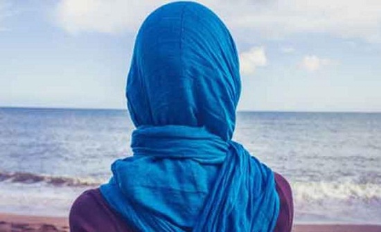 أمريكية تعتنق الاسلام في عجلون أمريكية تعتنق الاسلام في عجلون
