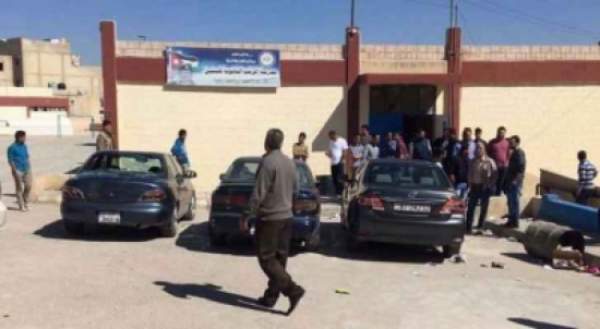 المعتدين على مدرسة المرقب .. لصوص!!