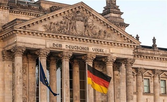 الحكومة الألمانية: مفاوضات خروج بريطانيا من الاتحاد الأوروبي تمر بمرحلة حاسمة الحكومة الألمانية: مفاوضات خروج بريطانيا من الاتحاد الأوروبي تمر بمرحلة حاسمة