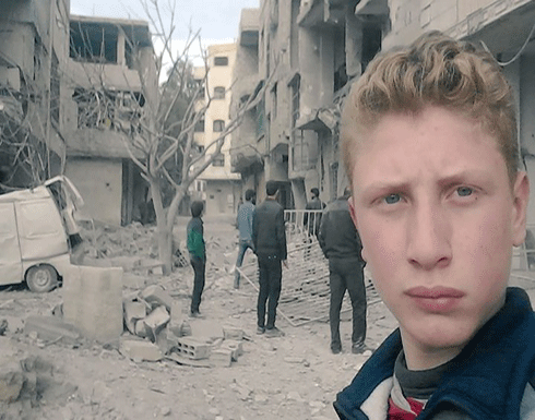 طفل سوري يتحول إلى مراسل حربي من قلب الغوطة (شاهد)