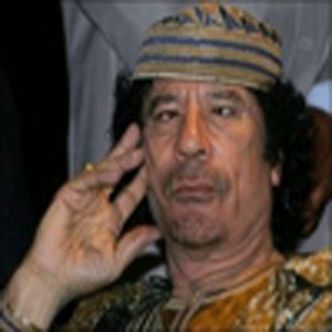   القذافي يفوز بلقب صاحب أجمل عيون في عام 2011 !